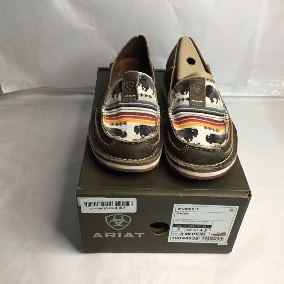 ARIAT Womens Cruiser Slip On Shoe Brown Aztec Pattern Size 7 Western Shoes - Picture 1 of 7